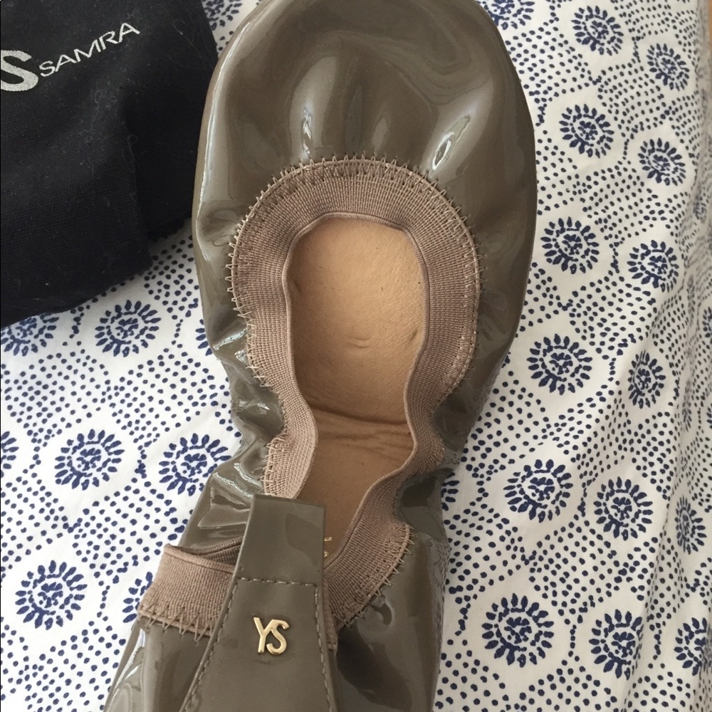 Yosi Samra foldable baller flats